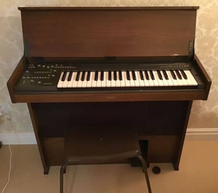 yamaha_cn-1000.jpg
