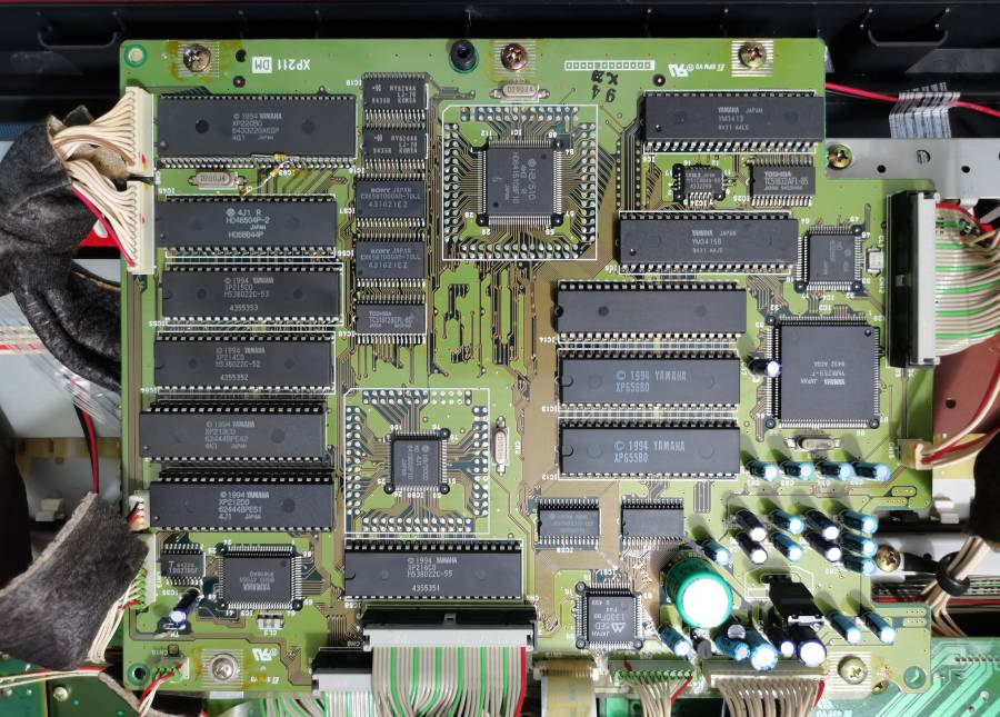 psr-6000_dm.jpg